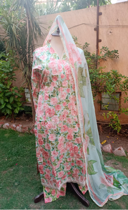 Stitched 3 Piece (Shirt, Trouser, Dupatta) M Prints with Full Sleeves - Luxury MBS3